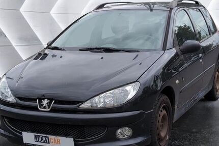 Peugeot 206 200.000 km 799 &euro; Troisdorf 53840