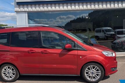 Ford Tourneo Courier 114.500 km 9.990 &euro; Tuttlingen 78532