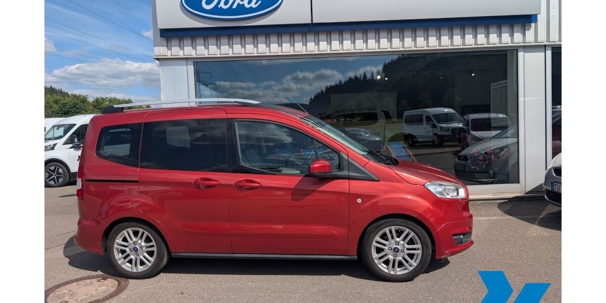 Ford Tourneo Courier 114.500 km 9.990 &euro; Tuttlingen 78532