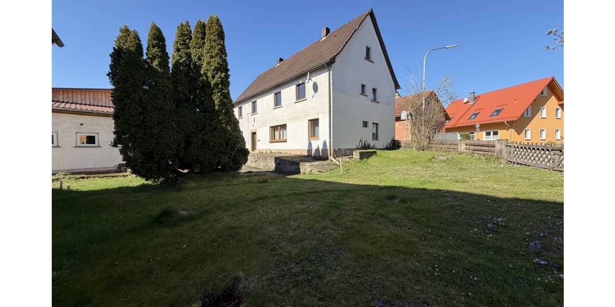 Einfamilienhaus Weismain / Wunkendorf Wunkendorf - 7 Zimmer, 189 m&sup2;, 175.000&euro; | Angebot:26450330