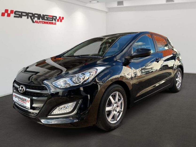 i30