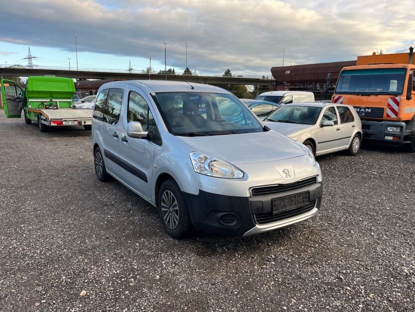 Peugeot Partner 175.503 km 3.699 € Rosenheim 83026