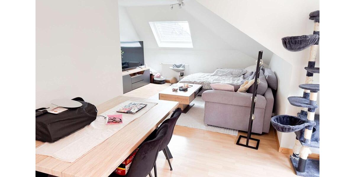Dachgeschoßwohnung Jünkerath - 3 Zimmer, 90 m&sup2;, 750&euro; | Angebot:26637854