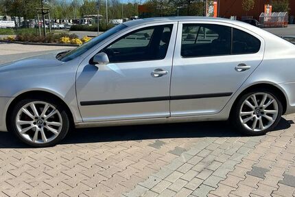 Skoda Octavia 233.309 km 3.990 &euro; Emden 26723