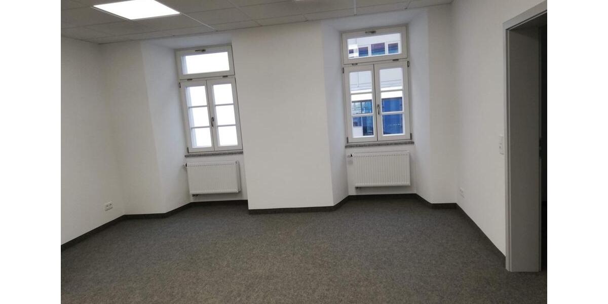 Gewerbeobjekt Ansbach - 1.222&euro; | Angebot:23727857