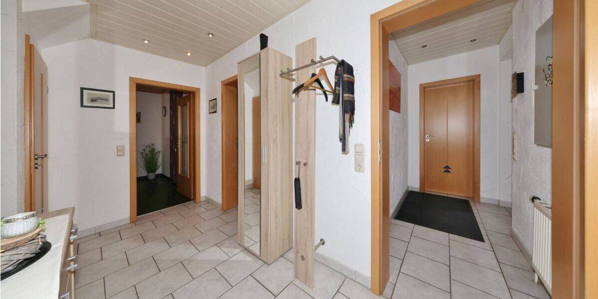 Einfamilienhaus Wilhelmshaven Fedderwarden - 8 Zimmer, 203 m&sup2;, 279.000&euro; | Angebot:26851798