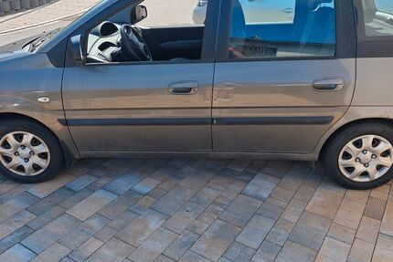 Hyundai Matrix 144.000 km 1.700 &euro; Landau an der Isar 94405