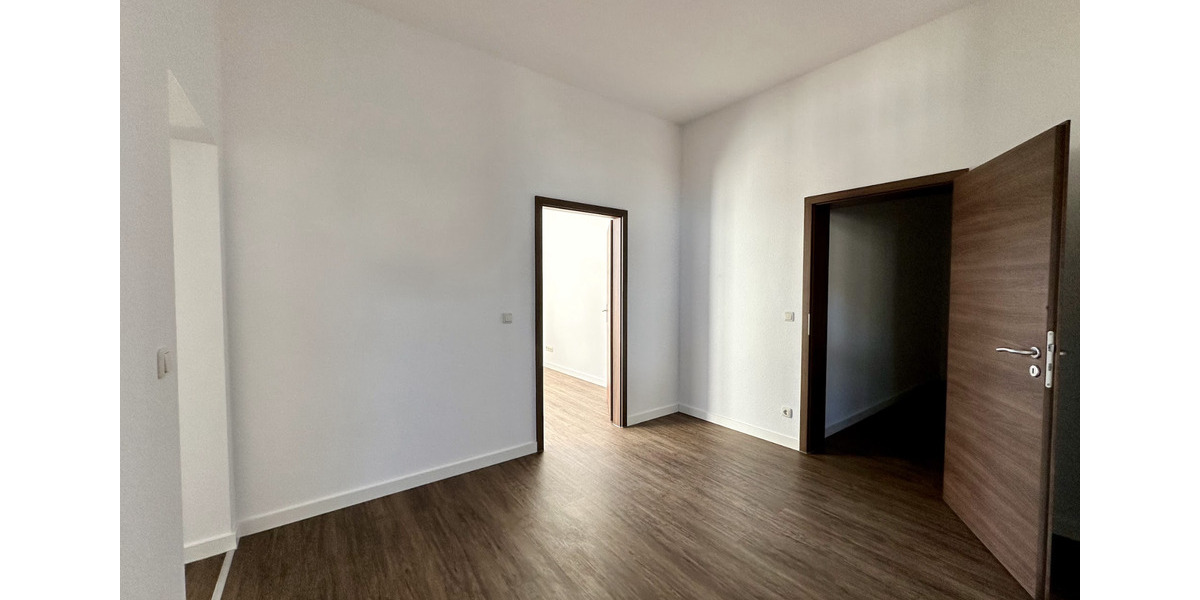 Etagenwohnung Grimma - 3 Zimmer, 73 m&sup2;, 720&euro; | Angebot:26424122