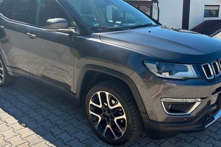 Jeep Compass 74.000 km 16.999 &euro; Kirchdorf im Wald 94261