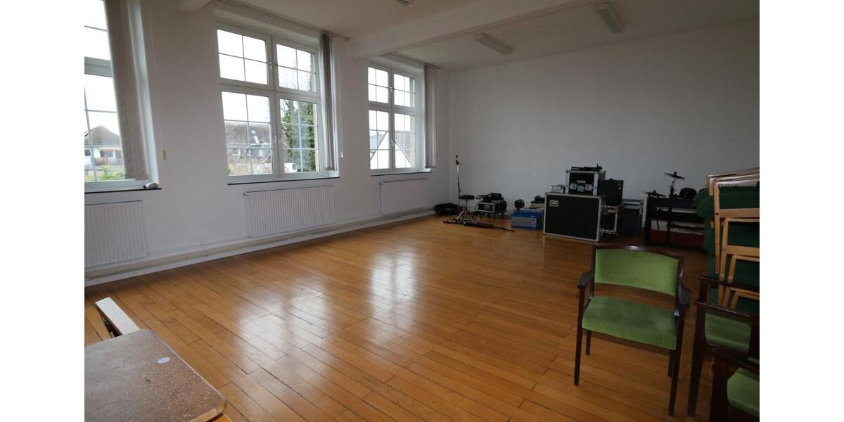 Einfamilienhaus Erwitte - 11 Zimmer, 483 m&sup2;, 590.000&euro; | Angebot:27014734