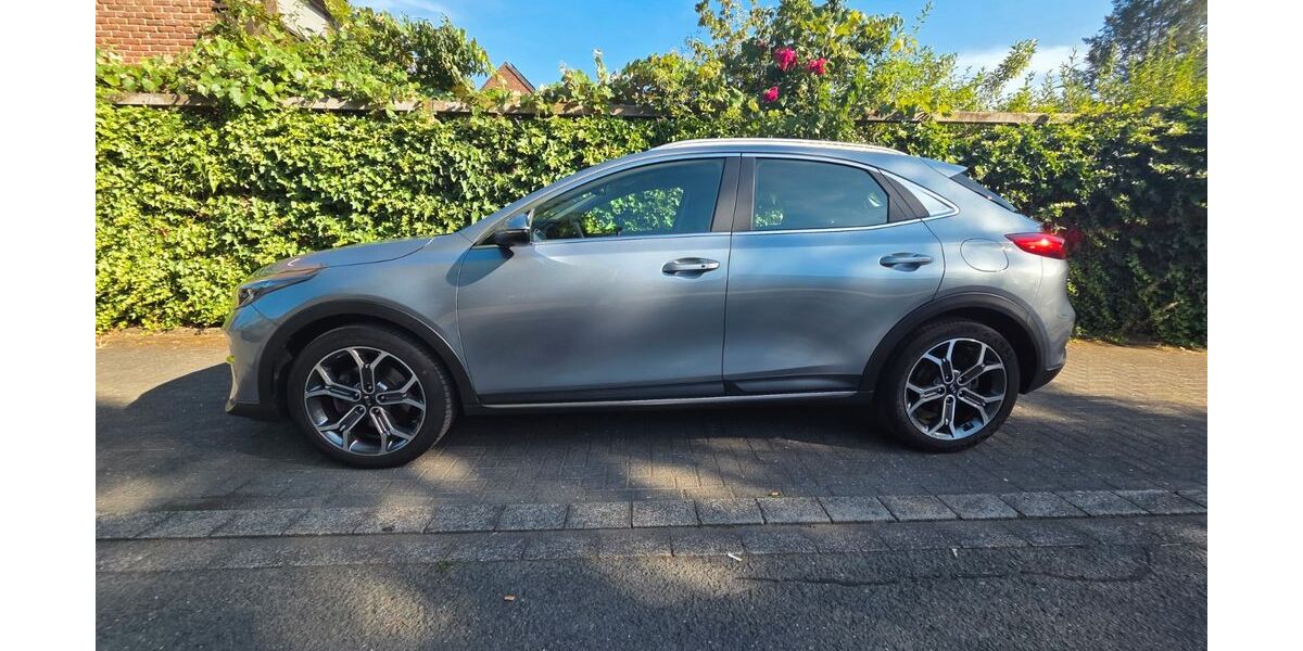 Kia XCeed 45.160 km 19.000 &euro; Hilden 40723