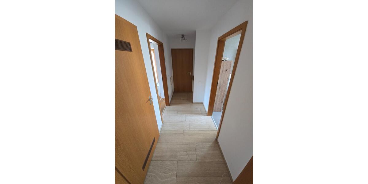 Reihenhaus Knittlingen - 4 Zimmer, 132 m&sup2;, 1.350&euro; | Angebot:25950762