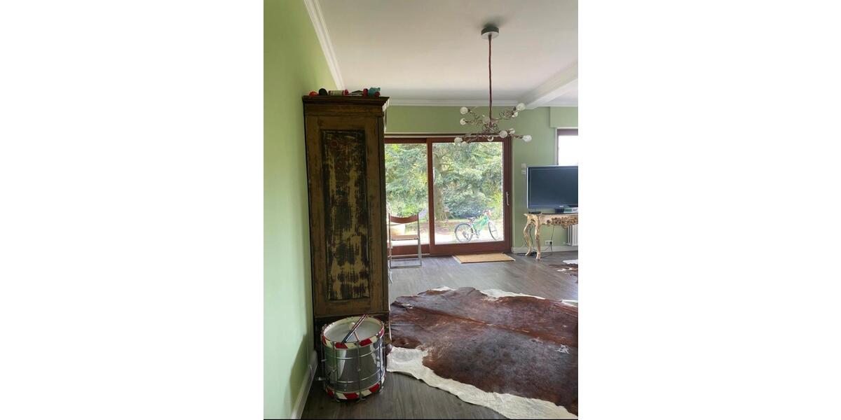 Einfamilienhaus Hanstedt - 12 Zimmer, 400 m&sup2;, 3.500&euro; | Angebot:25158734