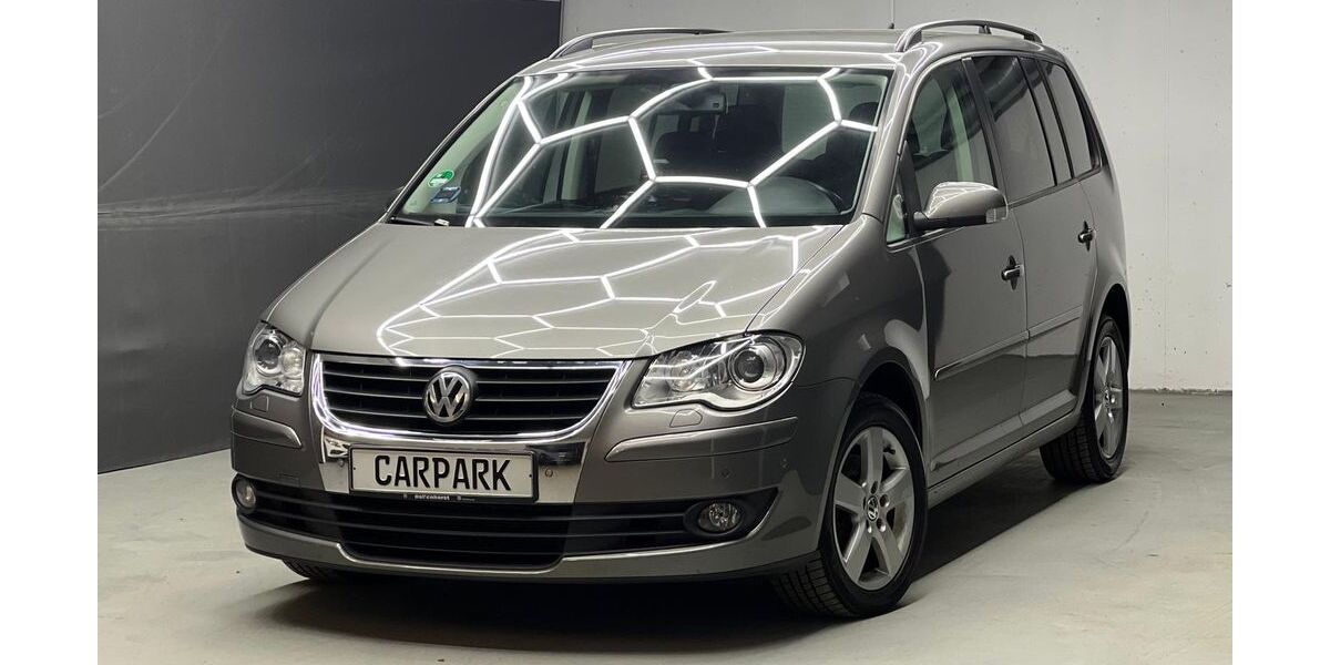 VW Touran 114.000 km 8.200 &euro; Reinbek 21465