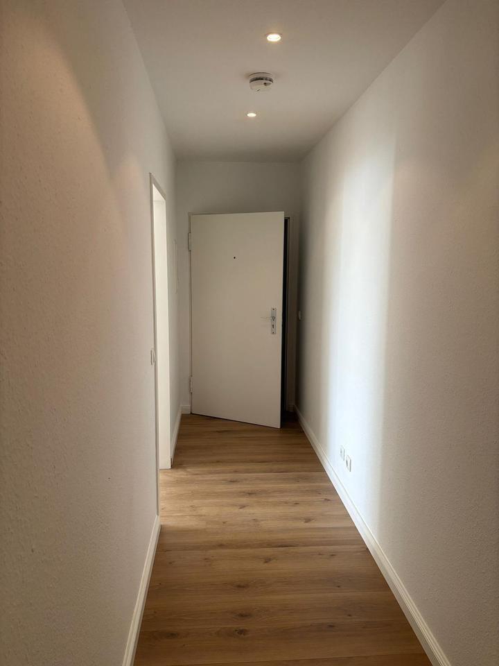 1 Zimmer direkt in Oranienburg frisch renoviert zimmer