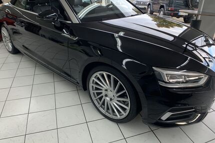 Audi A5 125.935 km 23.990 &euro; Hamburg 22459