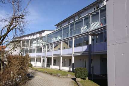 Wohnung zum Mieten in Lindenberg 339,45 € 63 m² 2 zimmer