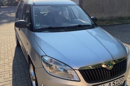 Skoda Roomster 70.500 km 3.750 &euro; Duisburg 47139