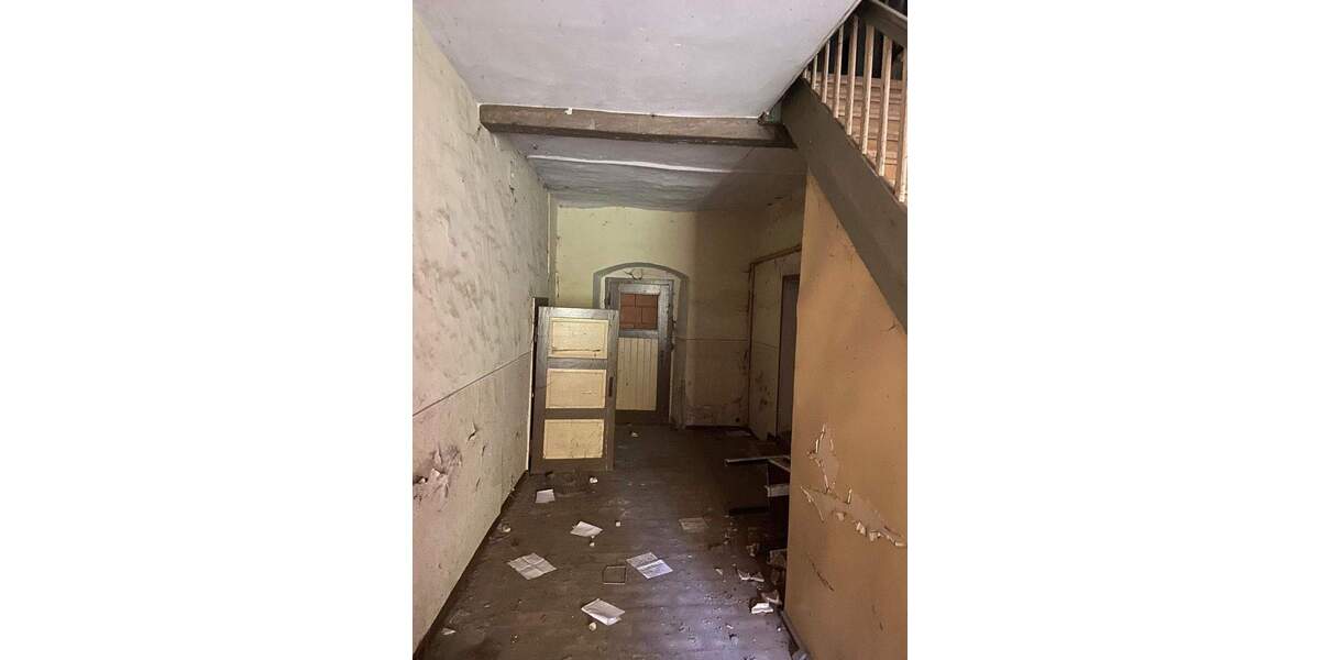 Mehrfamilienhaus, Wohnhaus Kaiserpfalz Wendelstein - 2 Zimmer, 400 m&sup2;, 150.000&euro; | Angebot:26878663