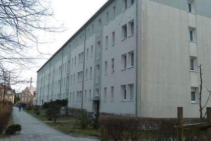 Wohnung zum Mieten in Weißwasser 161 € 31.4 m² 1 zimmer