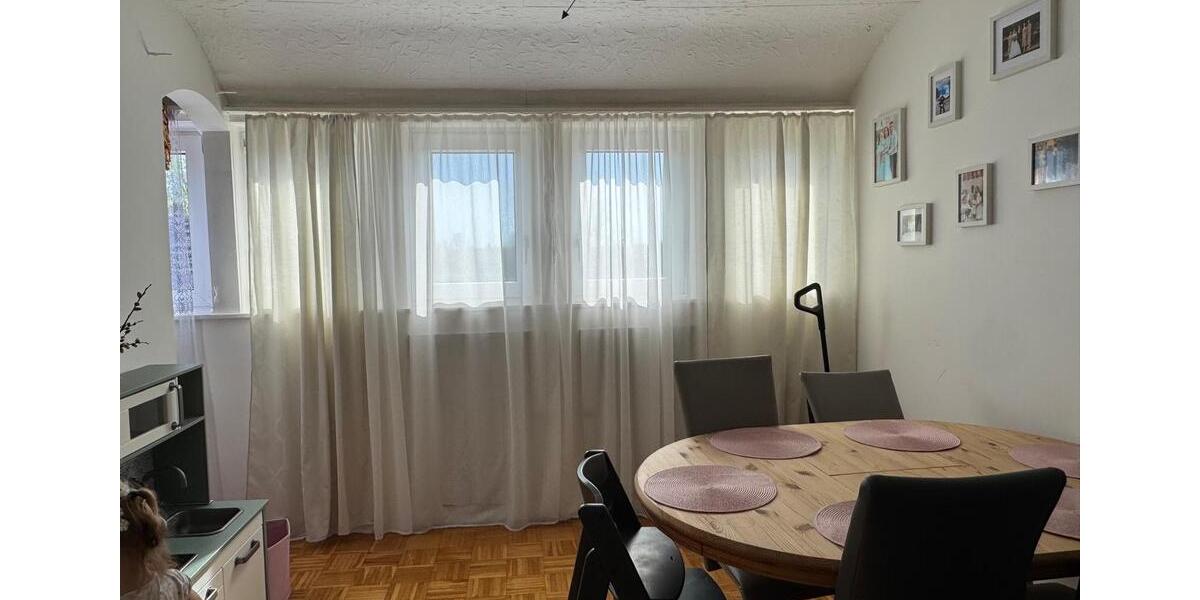 Dachgeschoßwohnung Calberlah - 4 Zimmer, 76 m&sup2;, 600&euro; | Angebot:26421273