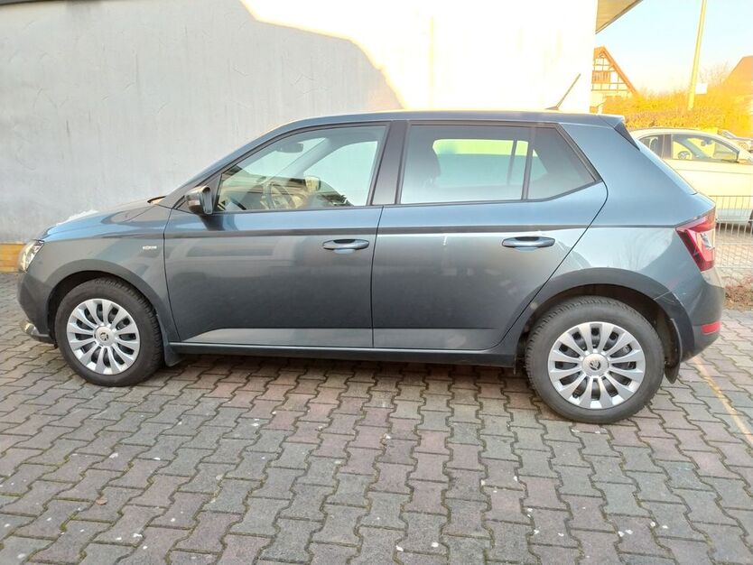 Skoda Fabia 26.000 km 13.250 € Nersingen 89278