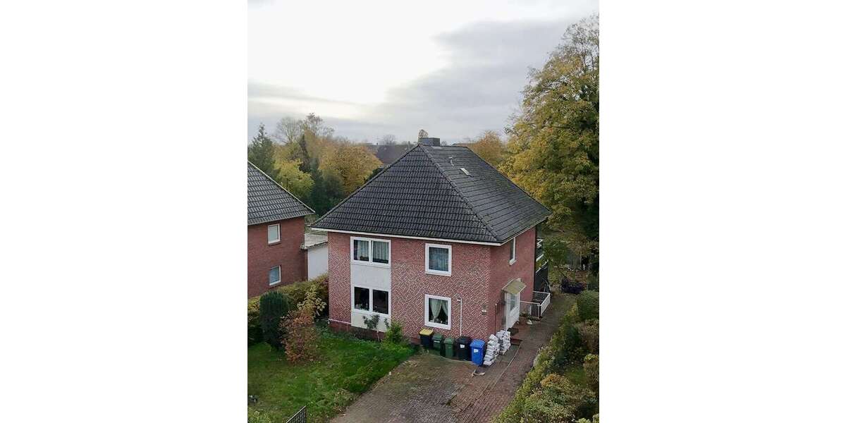 Einfamilienhaus Neumünster - 6.5 Zimmer, 165 m&sup2;, 459.000&euro; | Angebot:25403452