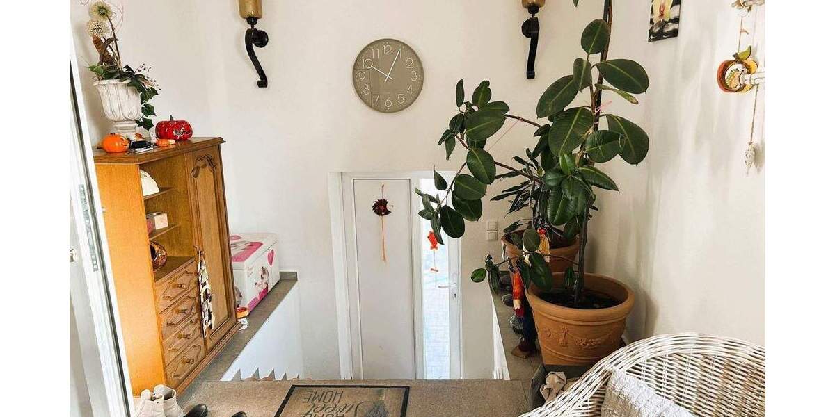 Einfamilienhaus Seegebiet Mansfelder Land Hornburg - 4 Zimmer, 115 m&sup2;, 1.100&euro; | Angebot:26358741