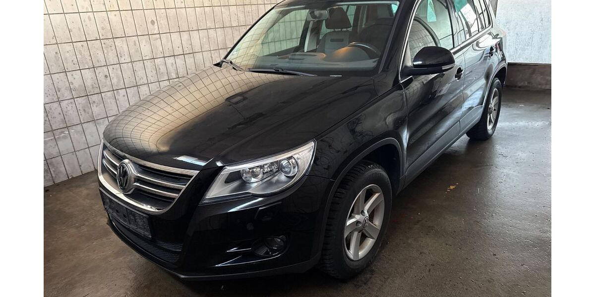 VW Tiguan 200.000 km 7.890 &euro; Waldkraiburg 84478