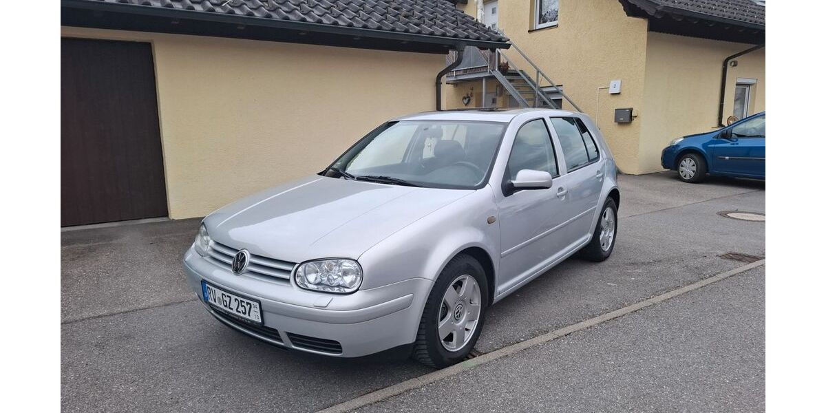 VW Golf 119.000 km 12.000 &euro; Kißlegg 88353