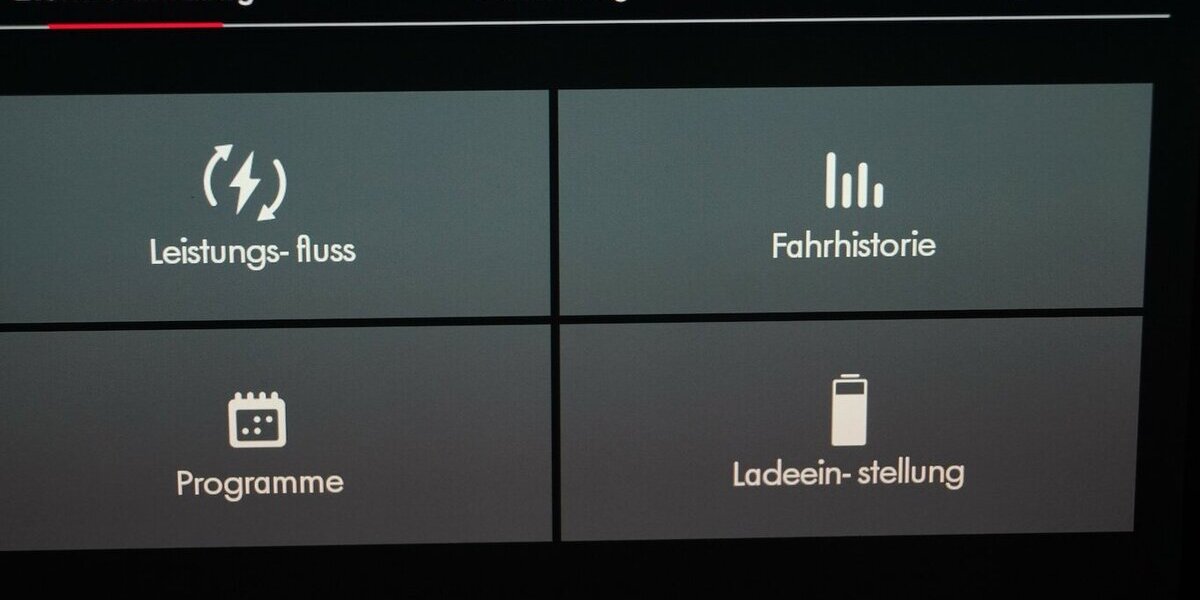 Fiat 500e Action Carplay Android Sitzheizung 38.100 km 12.580 &euro; Lich 35423