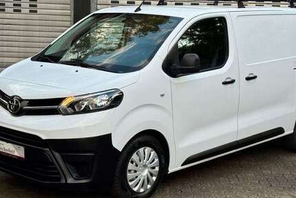 Toyota Proace 152.000 km 12.900 € Norderstedt 22844