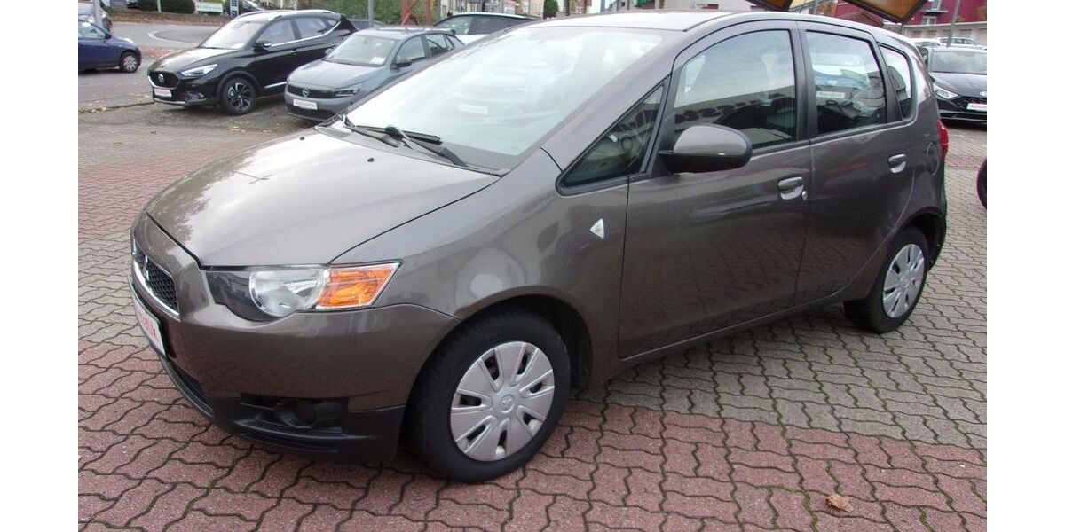 Mitsubishi Colt 105.000 km 6.500 &euro; Herford 32051