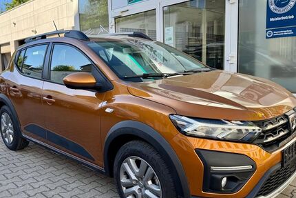 Dacia Sandero 31.700 km 15.800 &euro; Görlitz 02826