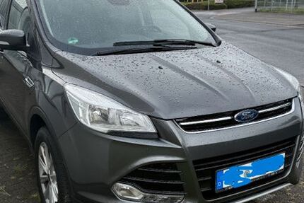 Ford Kuga 124.800 km 12.100 &euro; Schwalmtal, Waldniel 41366