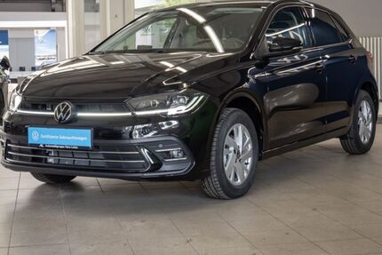VW Polo 1.812 km 22.896 € Northeim 37154