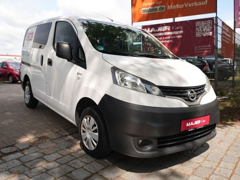 NV200