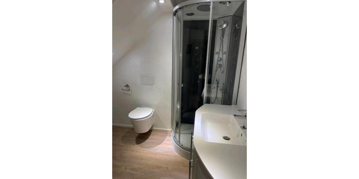 Einfamilienhaus Biebertal - 5 Zimmer, 210 m&sup2;, 1.300&euro; | Angebot:26406900