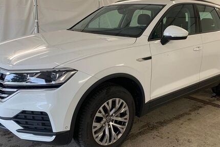 VW Touareg 180.206 km 28.990 &euro; Steinbach-Hallenberg OT Herges-Hallenberg 98587
