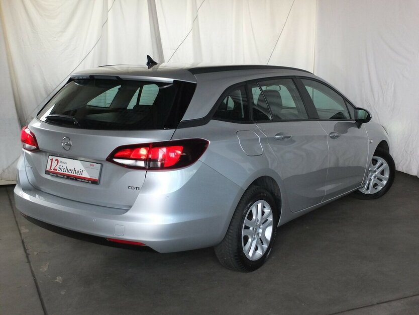 Opel Astra EDITION START-STOP NAVI KLIMA TEMPOMAT 98.758 km 9.904 € Köln 50858