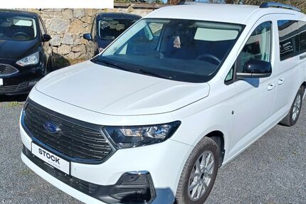 Ford Grand Tourneo 29.000 km 29.990 &euro; Wiesau 95676