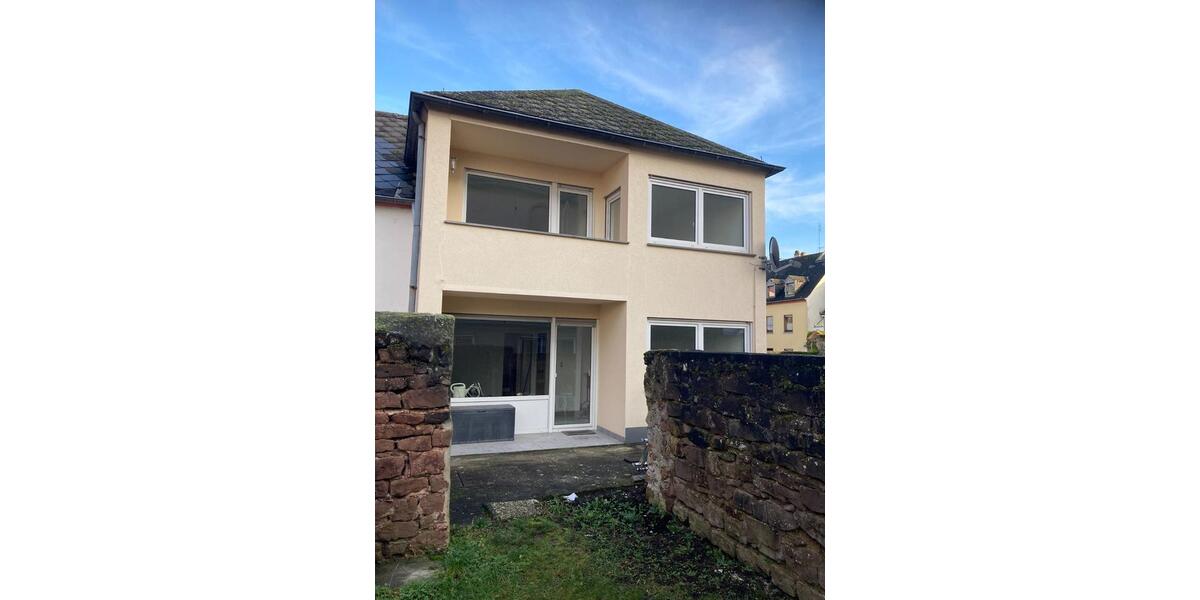Haus mit 3 Zimmern, Keller, Speicher, Einbauküche Trier-Pfalzel 3 zimmer