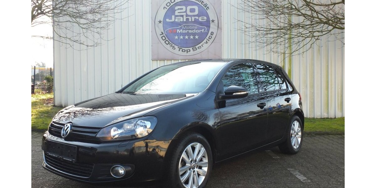 VW Golf STYLE TIPTRONIC KLIMAAUT 5-TÜRIG PARKPILOT 146.255 km 8.408 &euro; Köln 50858