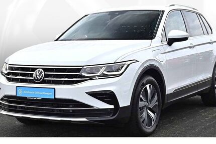 VW Tiguan 32.812 km 29.690 € Verl 33415