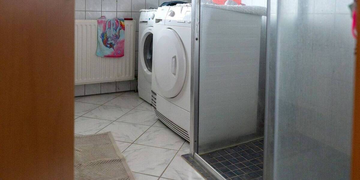 Mehrfamilienhaus, Wohnhaus Marburg / Cyriaxweimar Cyriaxweimar - 1 Zimmer, 265 m&sup2;, 449.900&euro; | Angebot:25689249