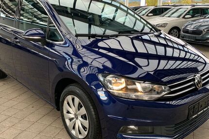 VW Touran 50.268 km 28.900 &euro; Sasbach 77880