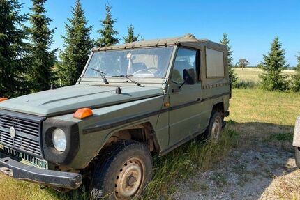 Mercedes G 300