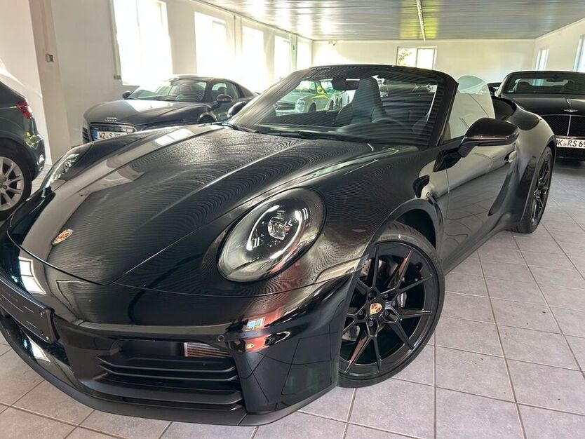 992