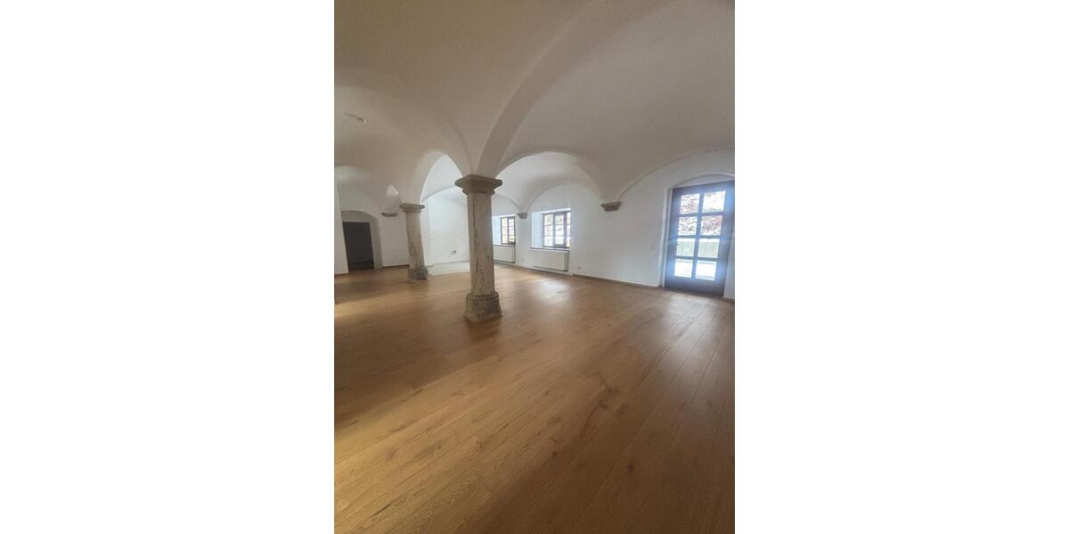 Erdgeschoßwohnung Klipphausen - 5 Zimmer, 143 m&sup2;, 1.358&euro; | Angebot:25974101