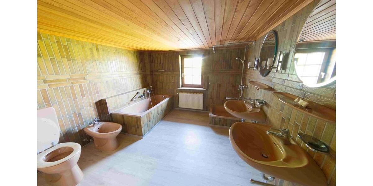 Bauernhaus, Landhaus Münzenberg - 6.5 Zimmer, 203 m&sup2;, 1.850&euro; | Angebot:26124291